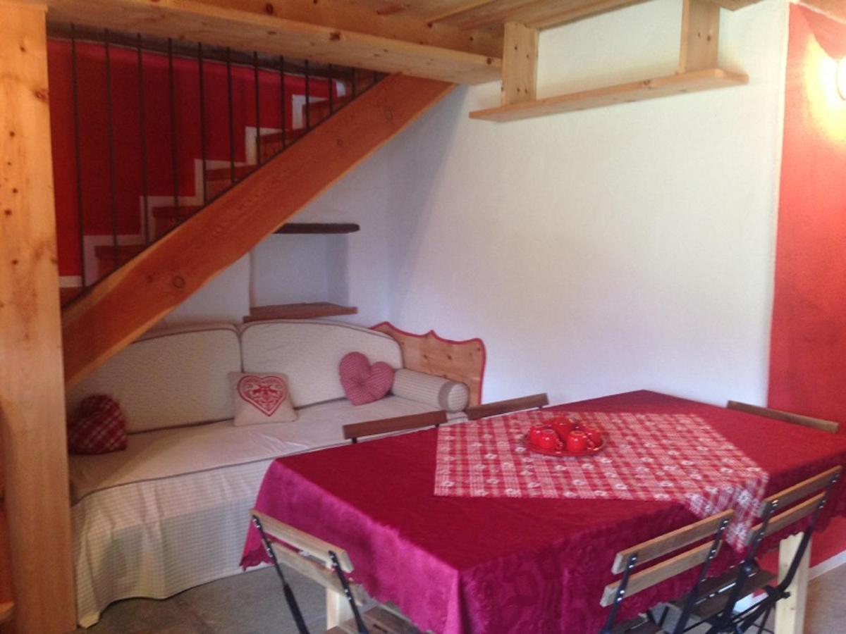 Baite Cialvrina Villa Gressoney-Saint-Jean Cameră foto